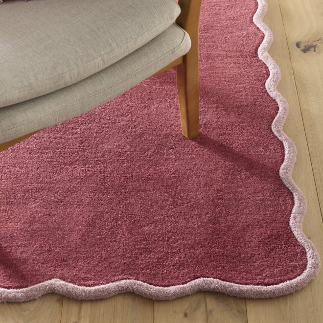Scalloped Elsie Coral / Lilac Contemporary Rugs UK Mainland Free Shipping